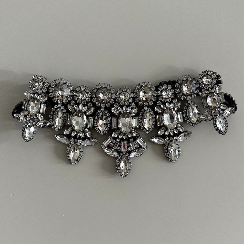 Costume jewelry black diamond necklace